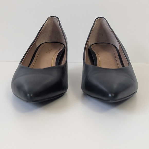 Vionic Black Leather Pointed Toe Heels Women's 9.5 - Picture 4 of 11